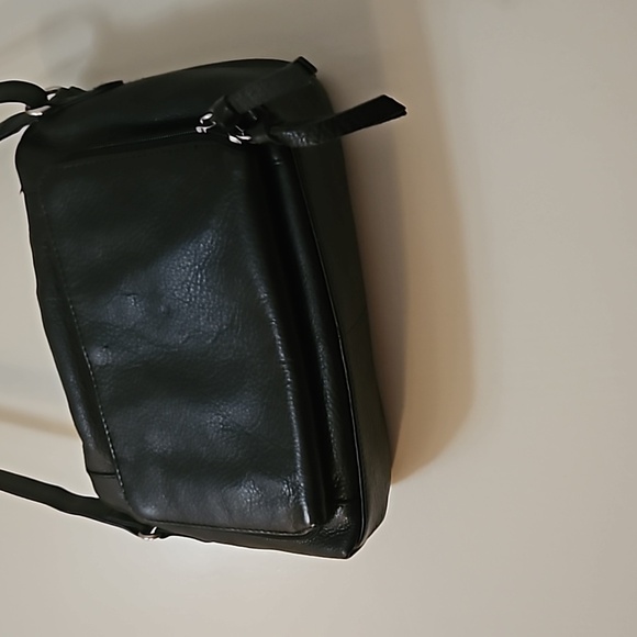 GREAT AMERICAN LEATHER WORKS Black Soft Pebble Leather Western Crossbody Bag - Picture 10 of 15